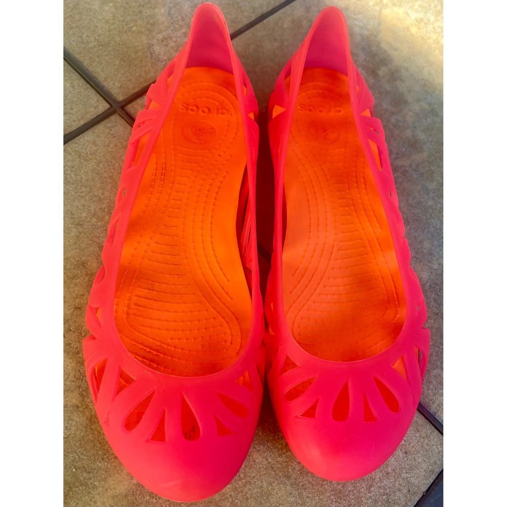 Crocs Adrina III Flat Shoes Womens 8 Neon Pink Orange Laser Cut Floral 14936